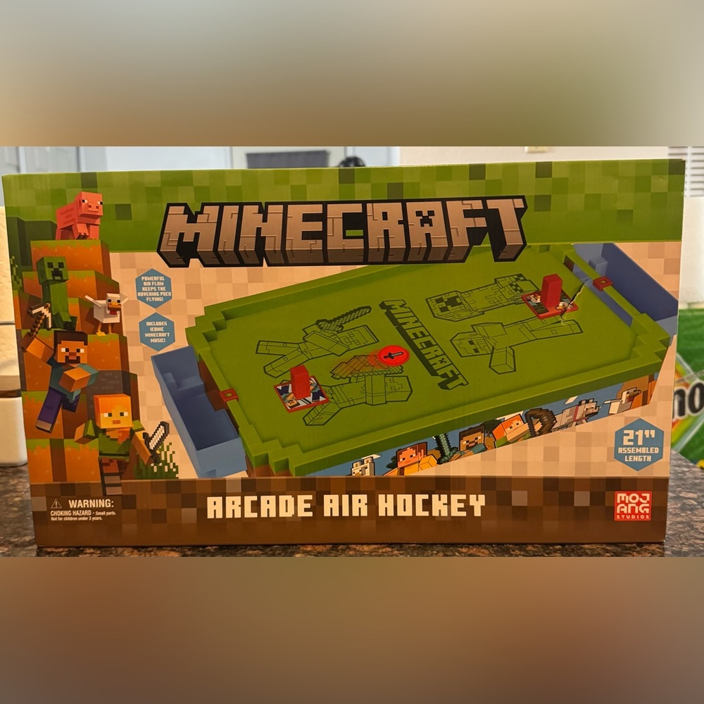 Minecraft Arcade Air Hockey Table – 21 Inch Game Table - New In Box